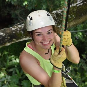 Meet your Posher, Camille